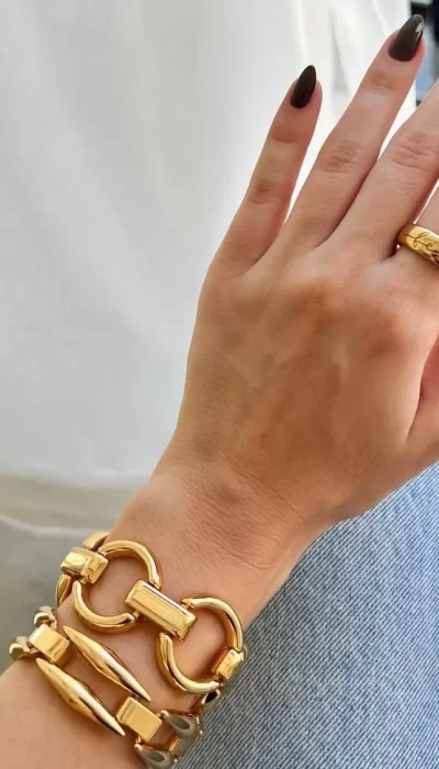 0a865613-e042-4519-9554-26e0e4e548e6